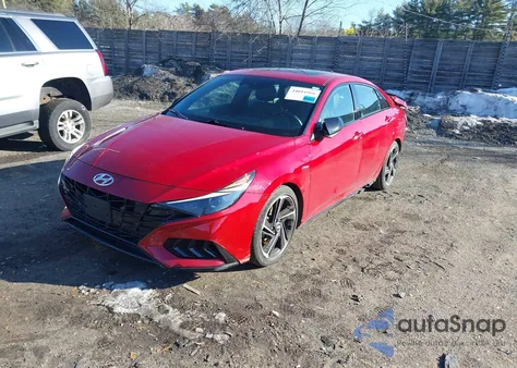 2022 Hyundai Elantra N Line z USA, uszkodzony, nr VIN KMHLR4AF8NU274880